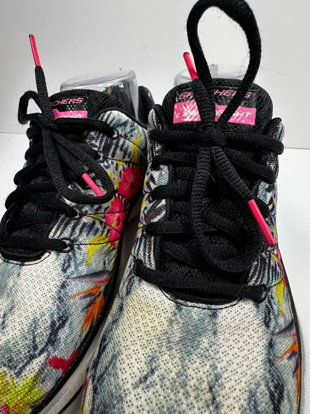 Skechers Floral Air-Cooled Memory Foam Sneaker Shoes Lite Weight Women's Size 8 - Picture 4 of 16